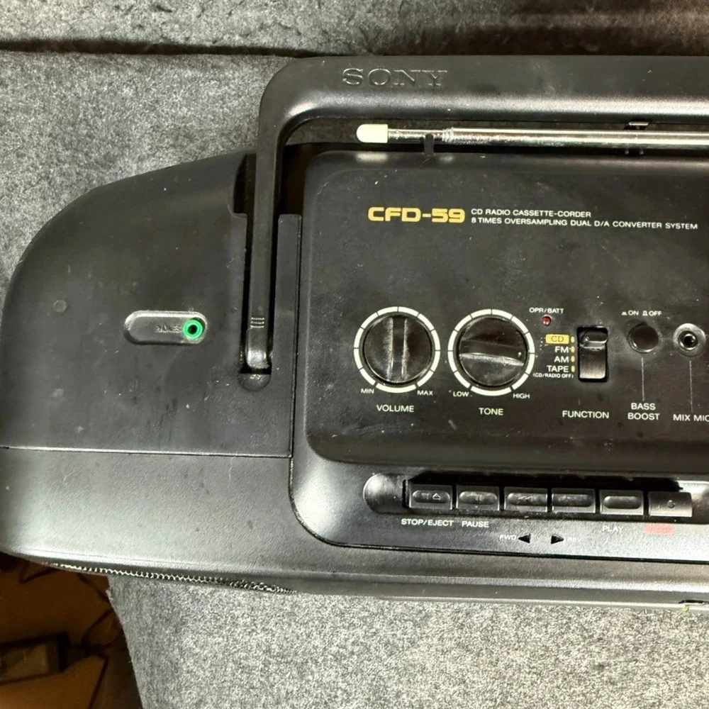 Sony CFD-S9 CD Radio Cassette‎ Boombox – Untested – For Parts or Repair
